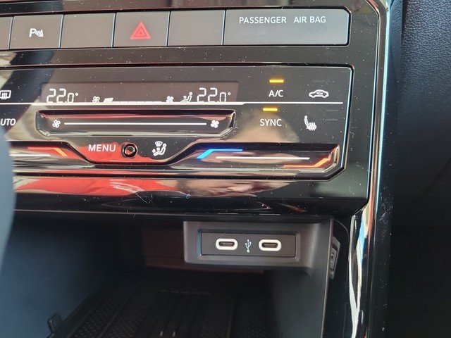 Volkswagen T-Cross 1.0 TSI Life