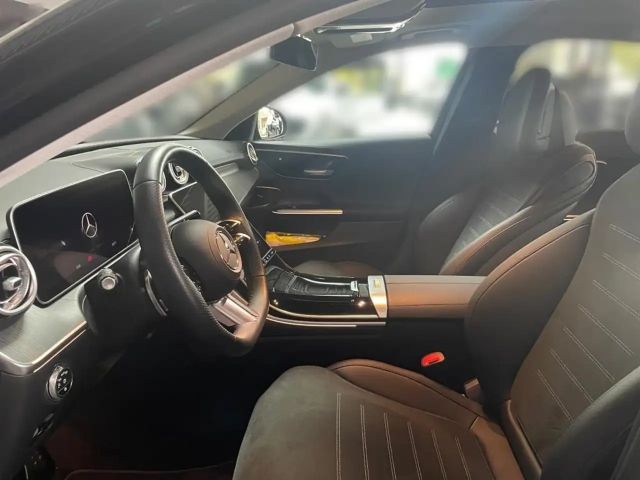 Mercedes-Benz C 300 4MATIC AMG Line Sedan