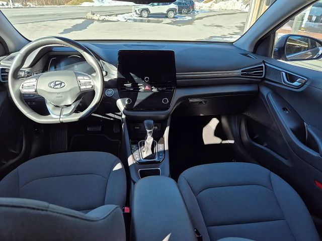 Hyundai Ioniq Plug-in