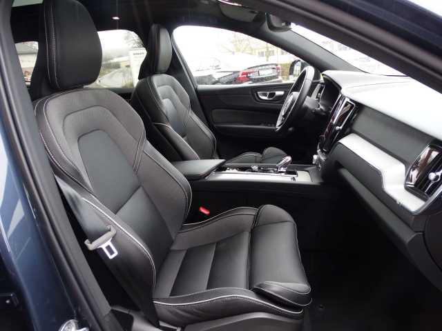 Volvo XC60 AWD R-Design Recharge T6