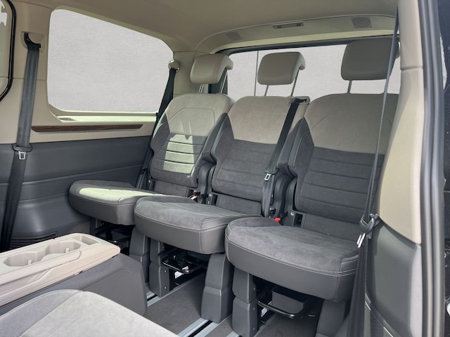 Volkswagen Multivan DSG IQ.Drive Style