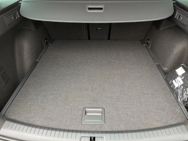 Seat Leon 1.5 eTSI DSG Sportstourer Style