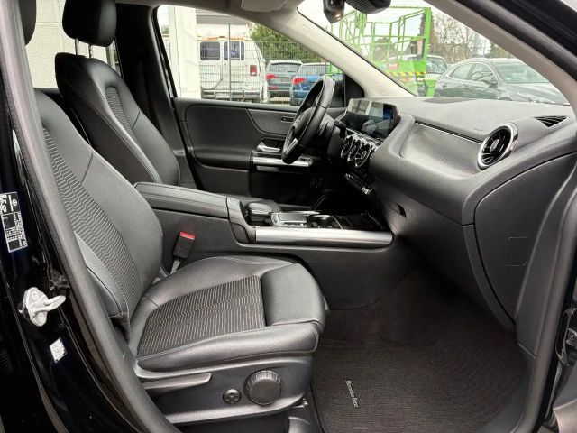 Mercedes-Benz B 250 B 250 e