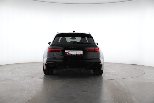 Audi RS6 Avant Quattro