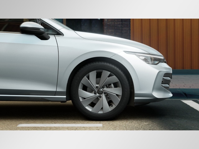 Volkswagen Golf 1.5 eTSI DSG Golf VIII Style