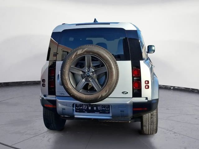 Land Rover Defender 3.0 110 D250 MHEV SE