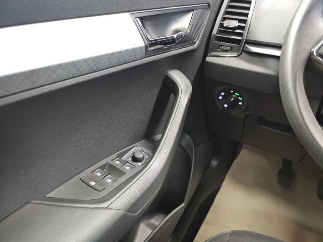 Skoda Karoq Climatronic,Alu,AHK ankl.,Sitzhzg,LED-Sch