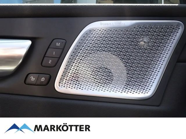 Volvo XC60 AWD Dark T8 Ultra