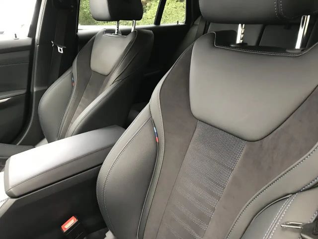 BMW 320 320d M-Sport xDrive