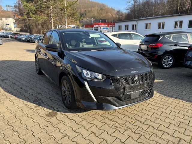 Peugeot 208 Allure Pack