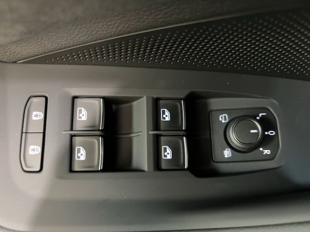 Volkswagen Passat DSG R-Line eHybrid