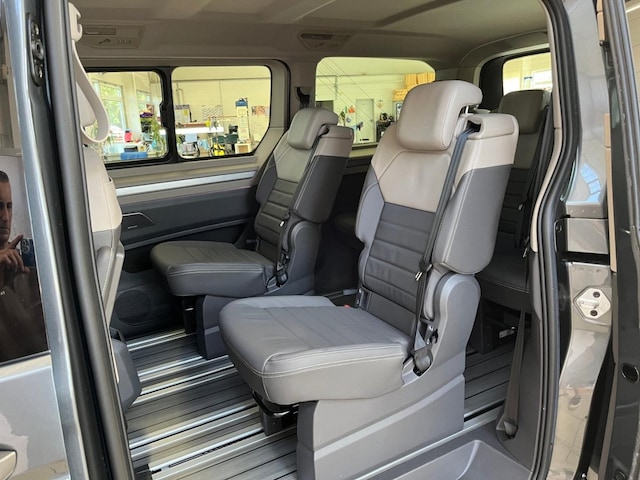 Volkswagen Multivan 2.0 TDI DSG Lang T7