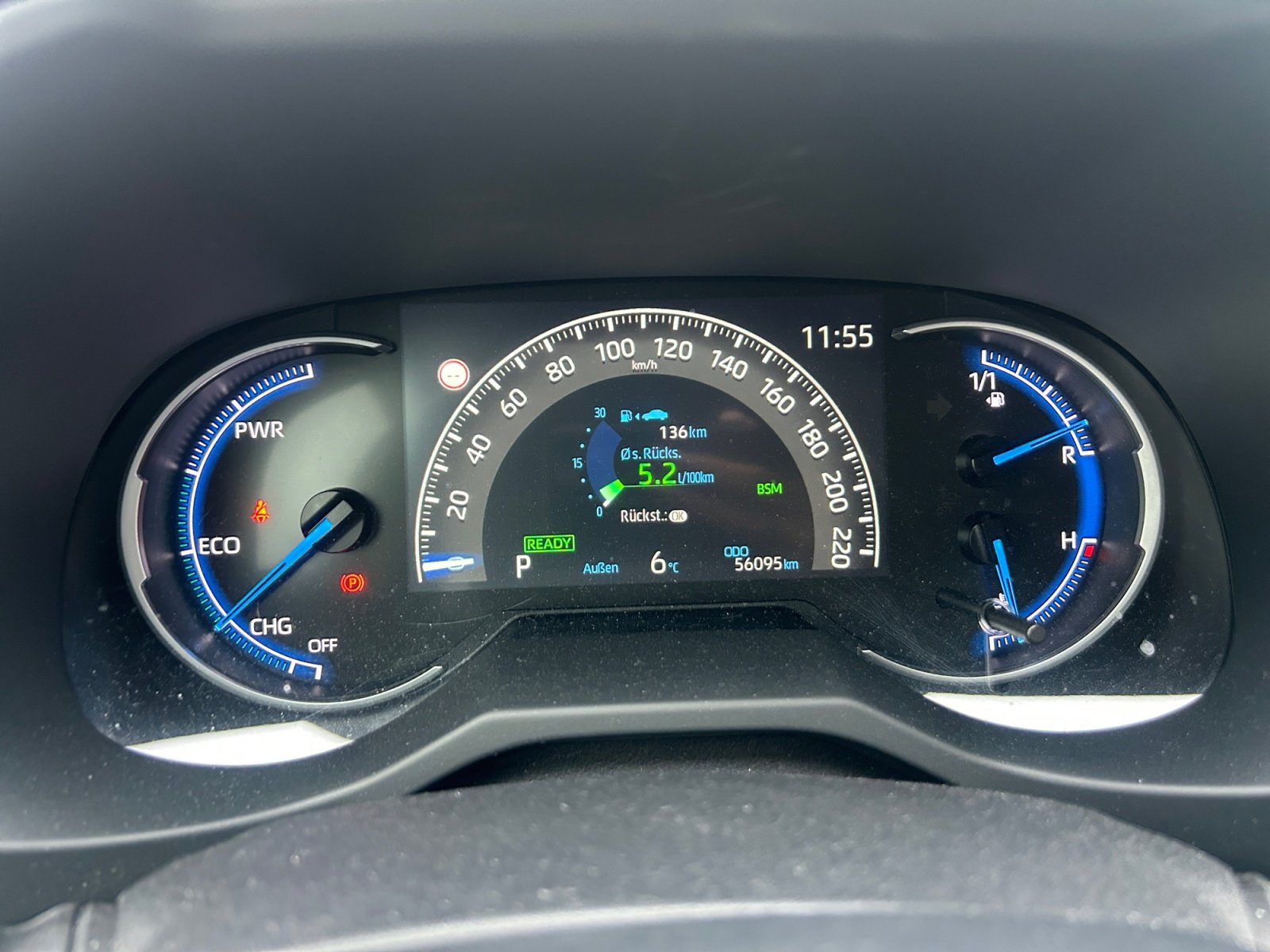 Toyota RAV4 5-deurs Team D