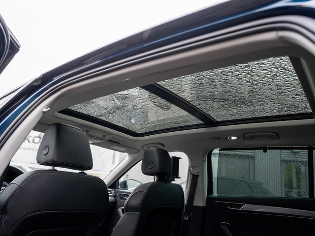 Skoda Superb 2.0 TDI Combi