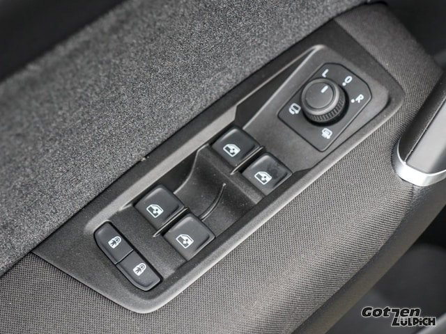 Volkswagen Touran Touran Move Navi PDC 7-Sitze AHK Family-Paket