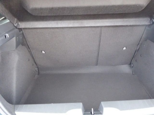 Fiat Grande Panda Hybrid mHEV 110 6-Gang eDCT Icon