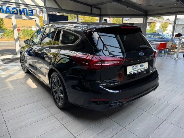 Ford Focus EcoBoost ST Line