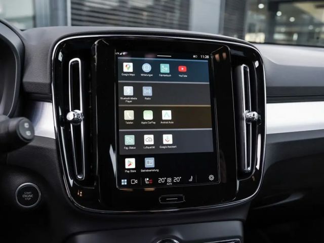 Volvo XC40 Dark Plus