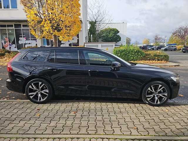 Volvo V60 Dark Plus