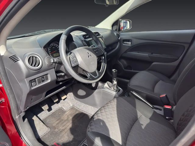 Mitsubishi Space Star Star