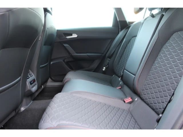 Seat Leon 2.0 TDI DSG FR-lijn Sportstourer