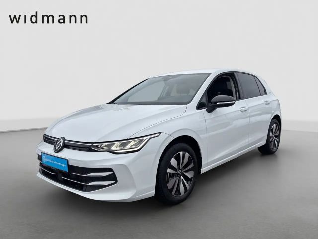 Volkswagen Golf 1.5 eTSI Life