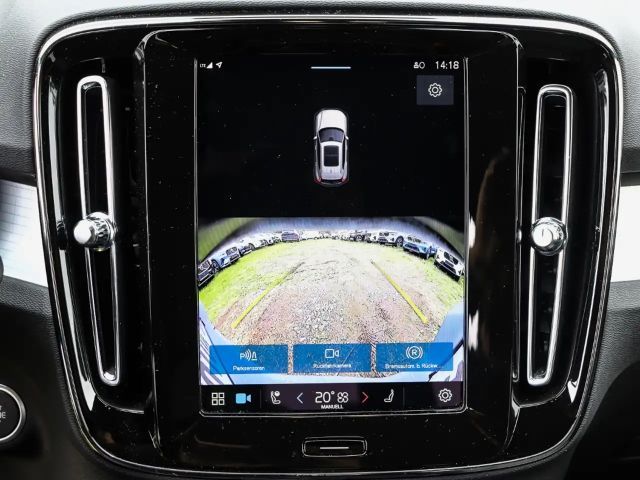 Volvo XC40 Dark Plus