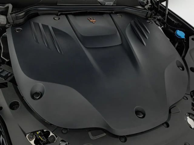 Maserati Grecale Folgore NEW + ELEKTRO + PANO