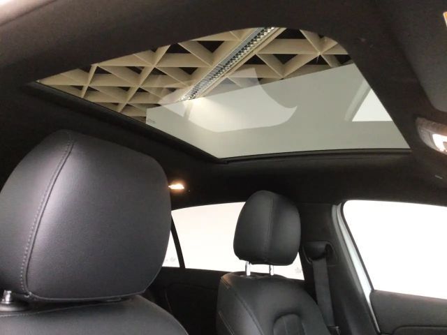 Mercedes-Benz A 220 4MATIC Progressive