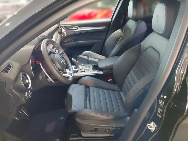 Alfa Romeo Stelvio AT8 Q4 Veloce