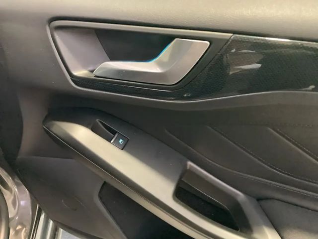 Ford Focus EcoBoost ST Line Wagon