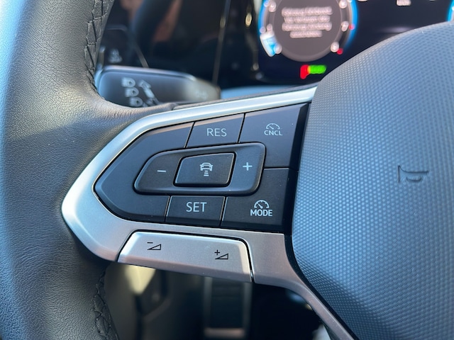 Volkswagen Golf 1.5 eTSI DSG Golf VIII