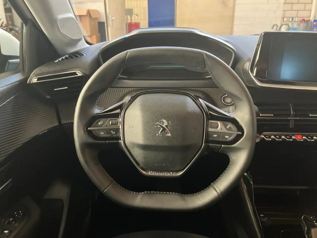 Peugeot E-208 Active Pack