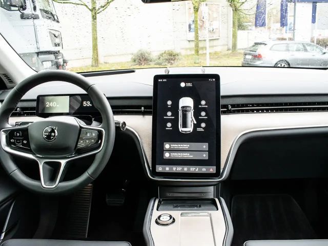 Volvo EX90 Plus Twin motor