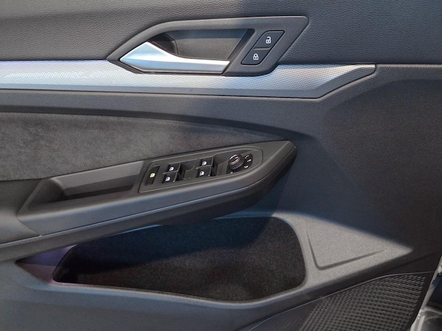 Volkswagen Golf 1.5 eTSI DSG Golf VIII