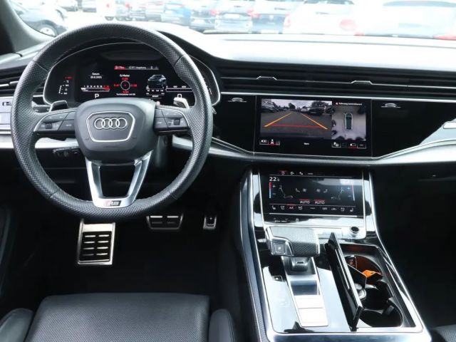 Audi RS Q8 Quattro