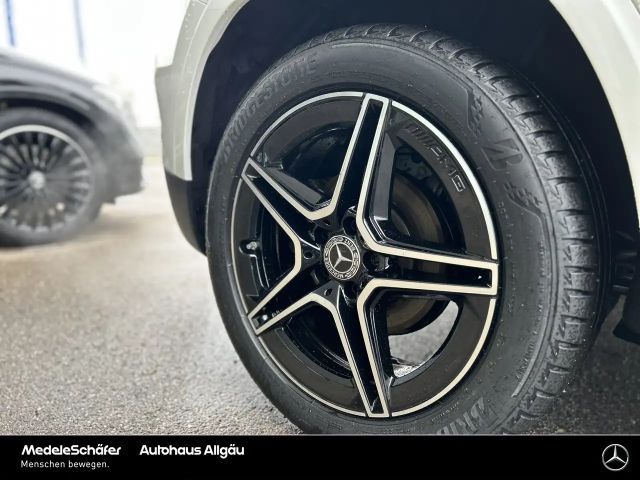 Mercedes-Benz GLA 200 AMG Line