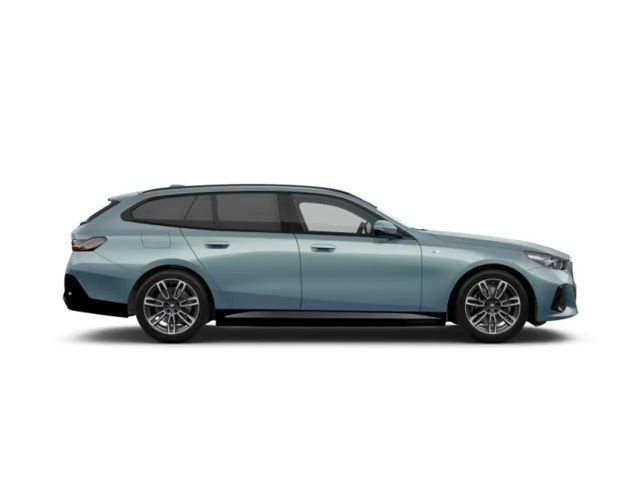 BMW i5 Drive pro M-Sport Touring eDrive40
