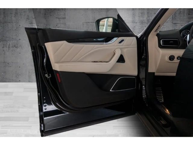 Maserati Levante Modena