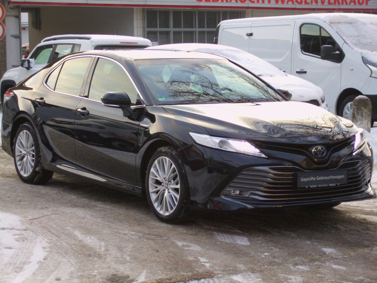 Toyota Camry Executive