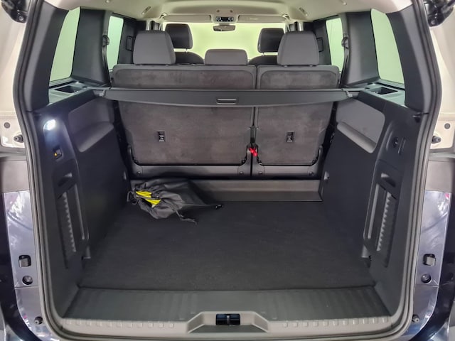 Volkswagen ID.Buzz Info+ Assist AHL Schuko Kamera