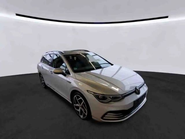 Volkswagen Golf DSG Style Variant