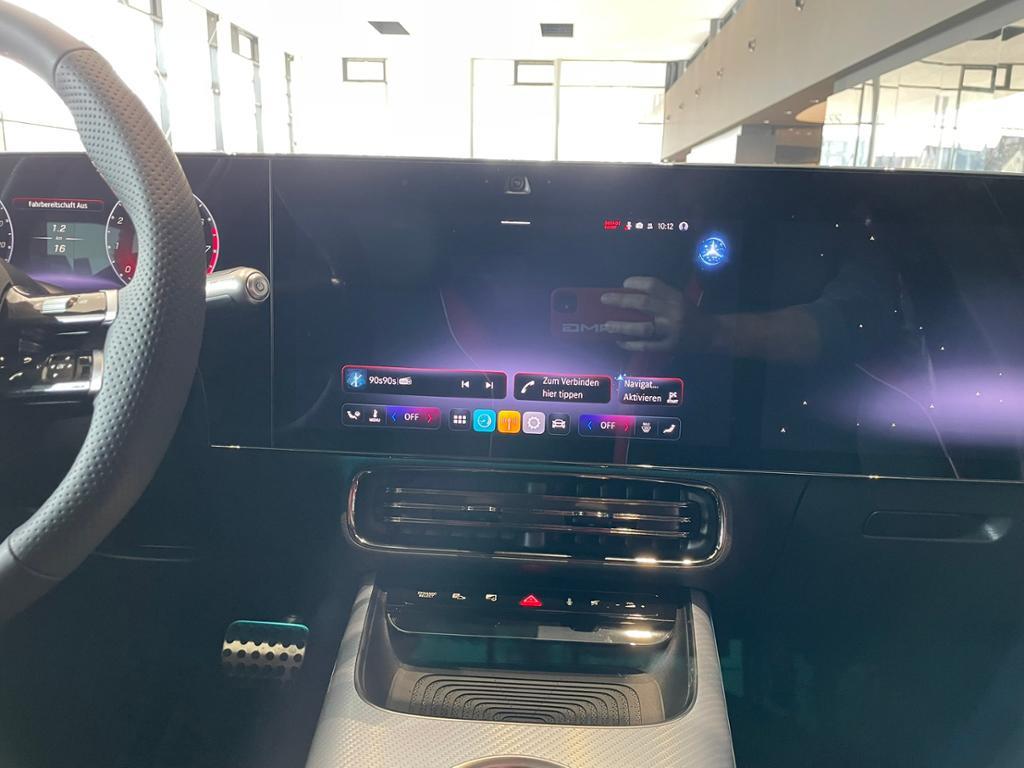 Mercedes-Benz CLA 200 AMG Line