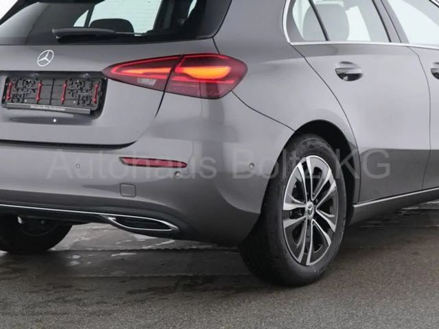 Mercedes-Benz A 200 Progressive