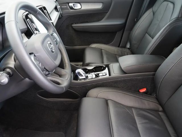 Volvo XC40 Dark Plus