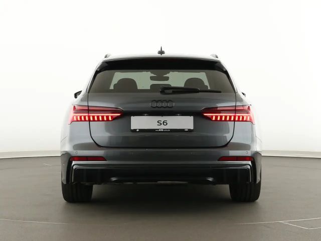 Audi S6 Avant