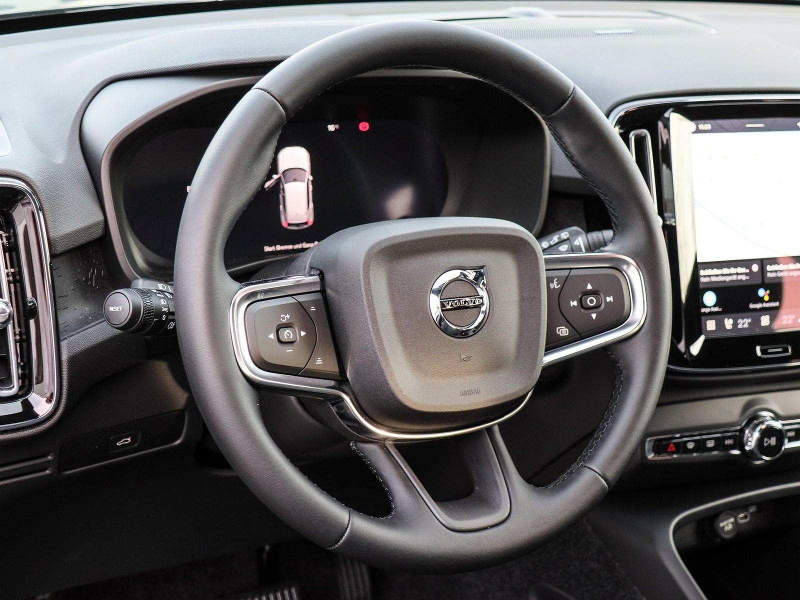 Volvo EX40 Extended range Plus Single motor