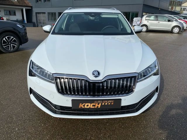 Skoda Superb 2.0 TDI Combi Style Style