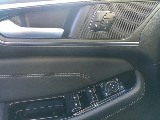 Ford Galaxy Titanium