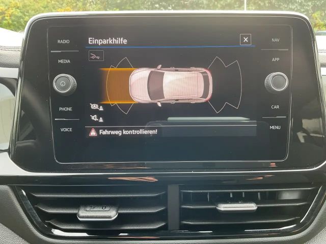 Volkswagen T-Roc 1.5 TSI DSG R-Line